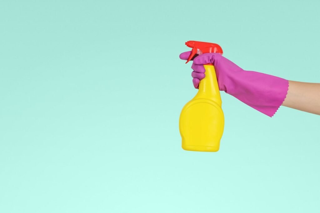 Why Plant-Based Cleaners Work Better Than Chemicals: The Science Explained