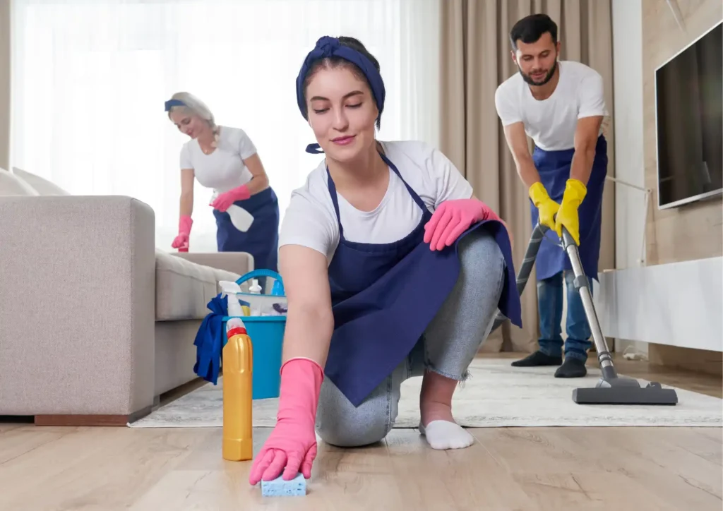 Professional Cleaning for Large Houses in Vancouver: What You Should Know Before Hiring a Service